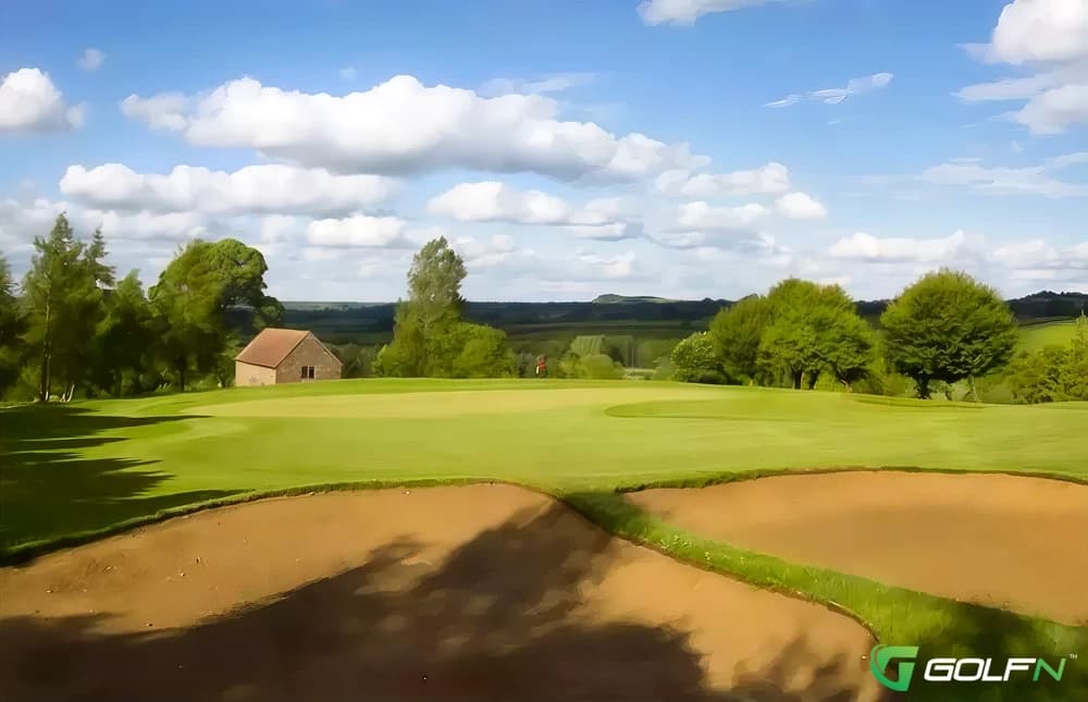 18 - Hellidon Lakes Golf & Spa Hotel in Daventry, England — resort, 18-hole golf course
