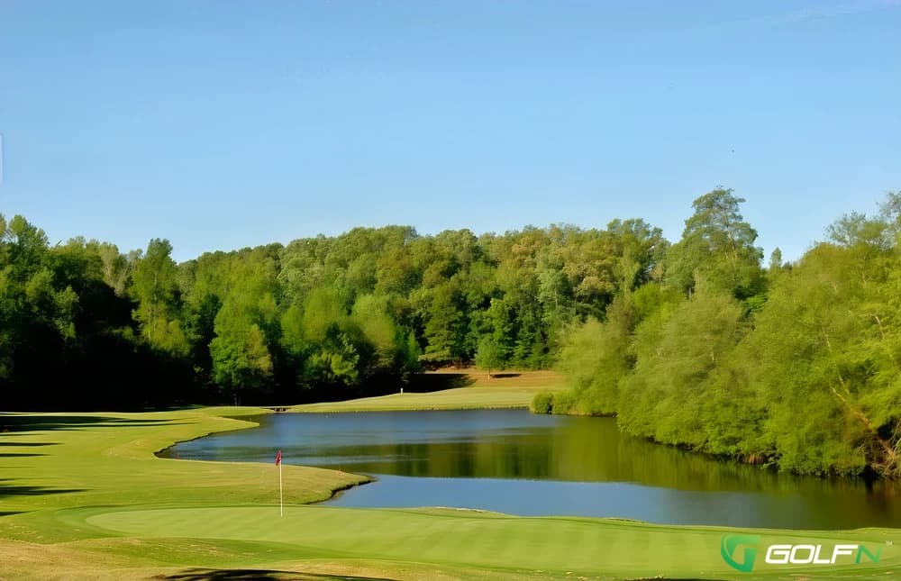 Jennings Mill Country Club in Bogart, Georgia — private, 18-hole golf course, designed by Bob Cupp (1986)