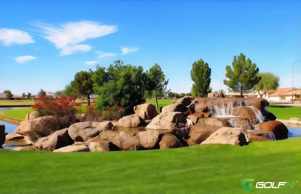 Four Peaks - Sunland Springs Golf Club in Mesa, Arizona — public, 27-hole golf course, designed by Jeff Hardin (1997)