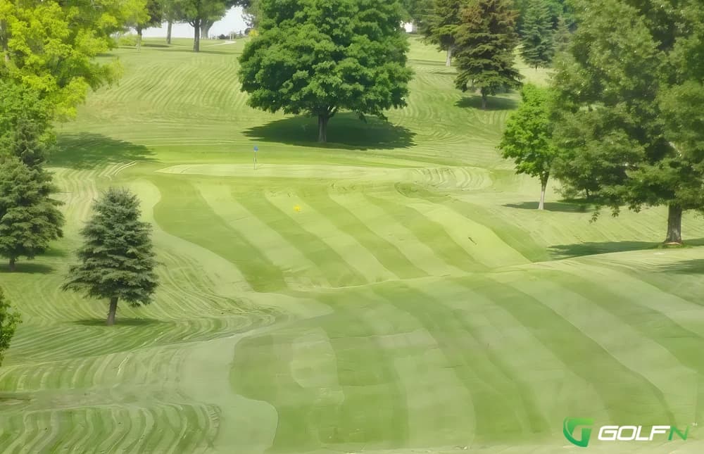 Ebensburg Country Club in Ebensburg, Pennsylvania — semi-private, 18-hole golf course