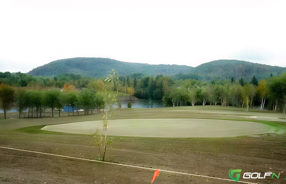 Camplagolf in Begin, Quebec — public, 9-hole golf course