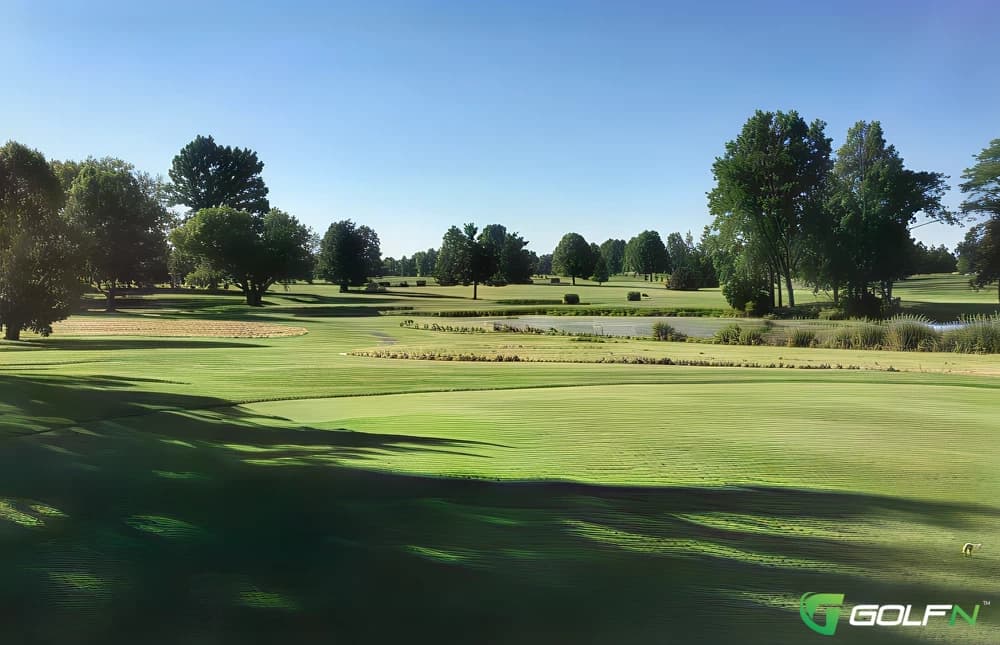 Wyandot Golf Course in Centerburg, Ohio — semi-private, 18-hole golf course, designed by Norris Salyers