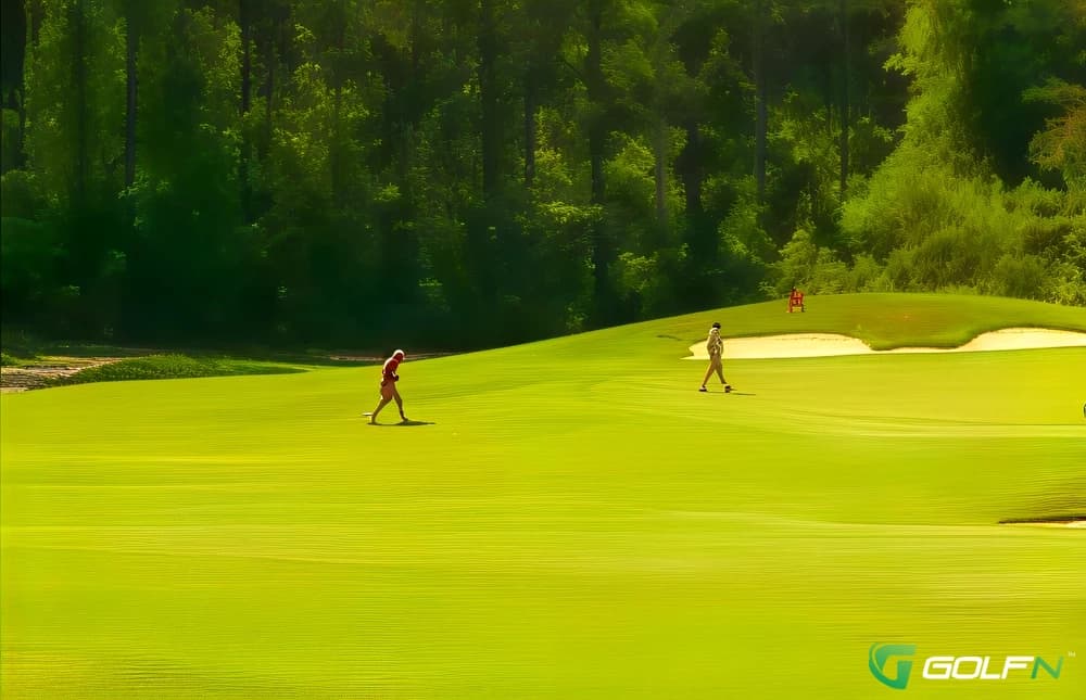 Pinta/Isabella - Hot Springs Village in Hot Springs Village, Arkansas — semi-private, 36-hole golf course, designed by Ault, Clark & Associates (2000)