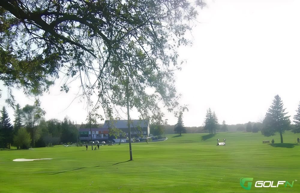 Halton Country Inn in Milton, Ontario — resort, 9-hole golf course