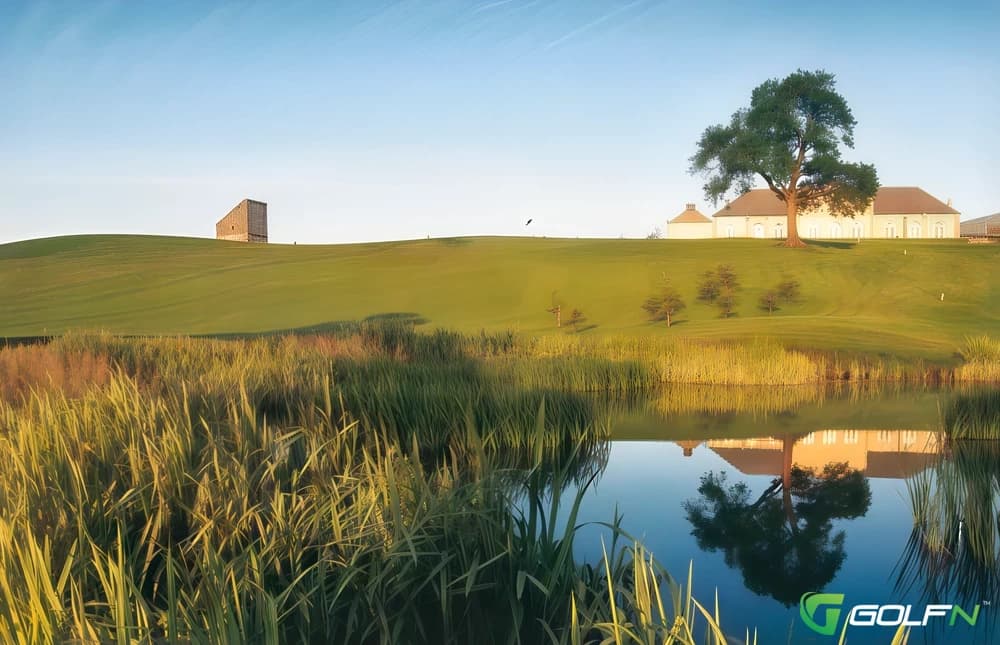 Dunfermline Golf Club in Dunfermline, Scotland — semi-private, 18-hole golf course