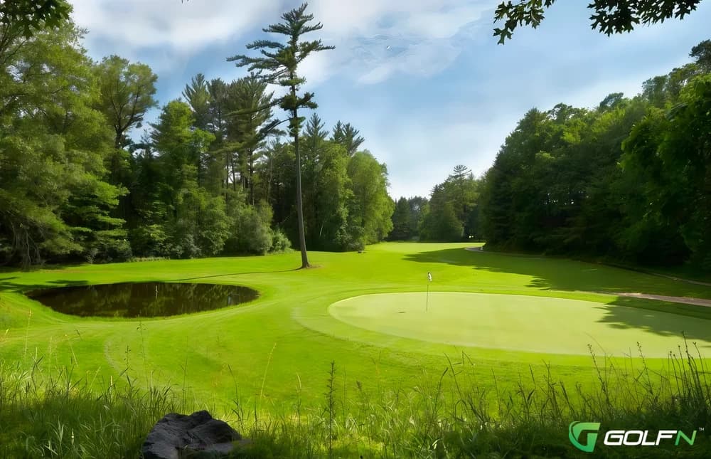 Ridges Golf Course in Wisconsin Rapids, Wisconsin — public, 18-hole golf course, designed by John Murgatroyd