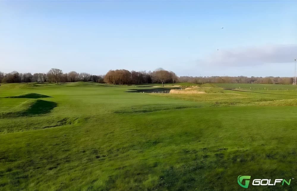 Waterville Golf Links in Waterville, Kerry โ public, 18-hole golf course