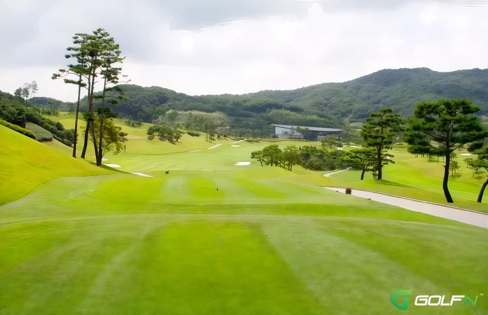 Middle - Pocheon Adonis Country Club in Pocheon-si, Gyeonggido β semi-private, 27-hole golf course