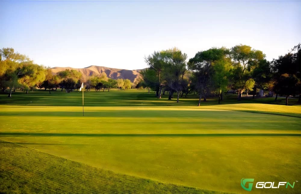 Green River Golf Club in Corona, California — public, 18-hole golf course, designed by Cary Bickler