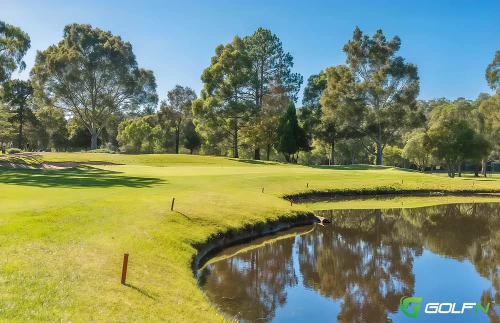 Lingfield Park Golf Club in Lingfield, England — resort, 18-hole golf course