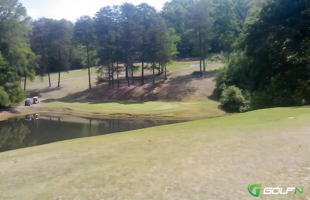 Crowders Mountain Golf Club in Kings Mountain, North Carolina — public, 18-hole golf course