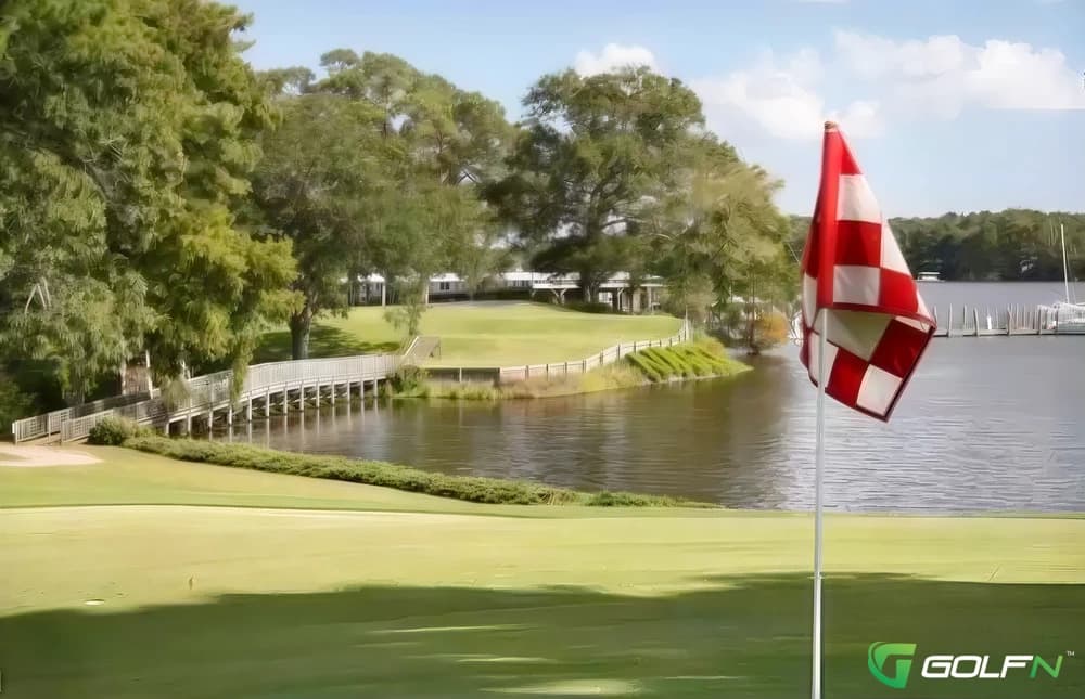 New Bern Golf & Country Club in New Bern, North Carolina — private, 18-hole golf course, designed by Donald Ross