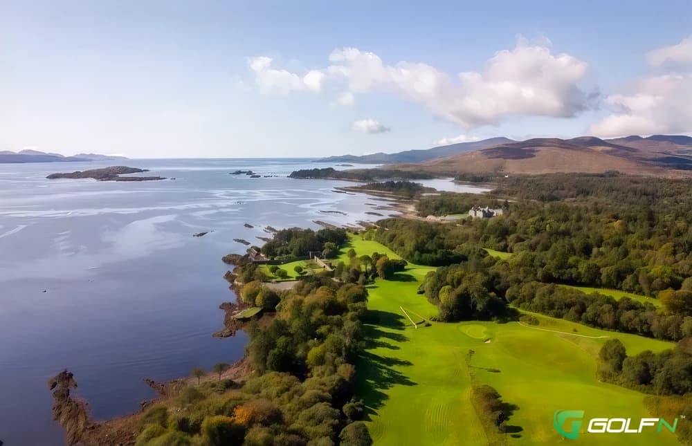 Parknasilla Golf Club in Sneem, Kerry โ public, 12-hole golf course