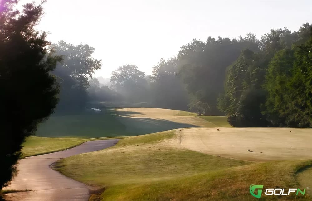 Heritage Glen Golf Club in Paw Paw, Michigan — semi-private, 18-hole golf course, designed by Jerry Matthews (1994)