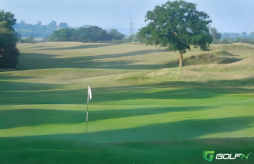 Stranahan - The Players Club in Bristol, England — private, 18-hole golf course