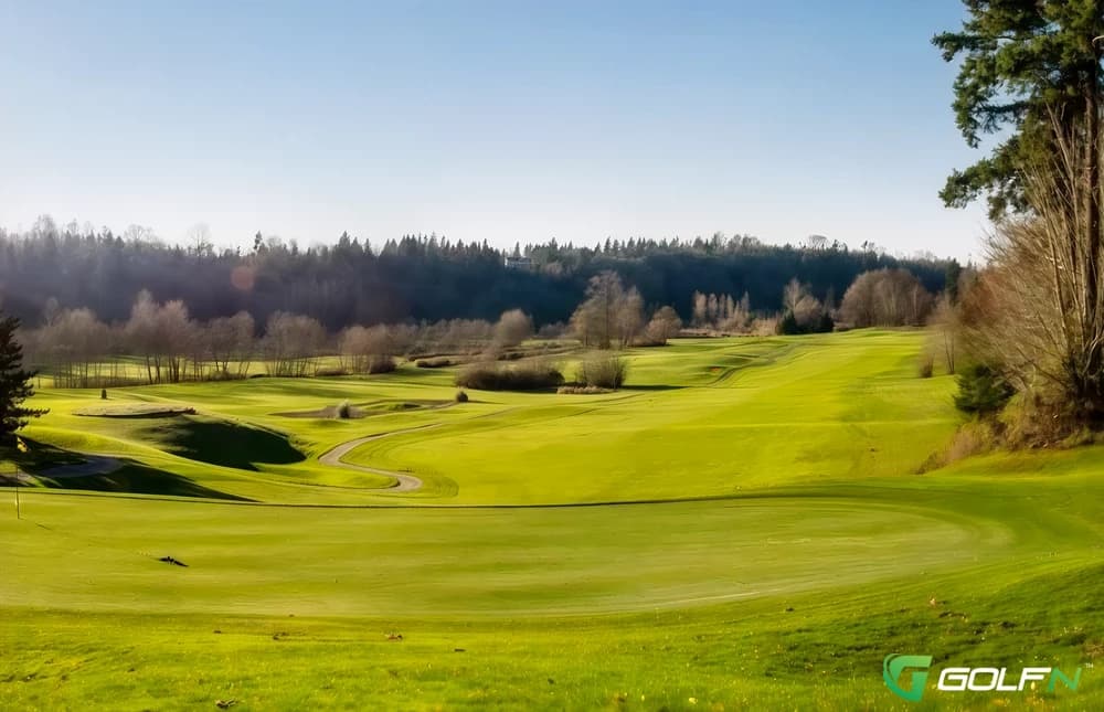Shuksan Golf Club in Bellingham, Washington — public, 18-hole golf course, designed by Dvorak