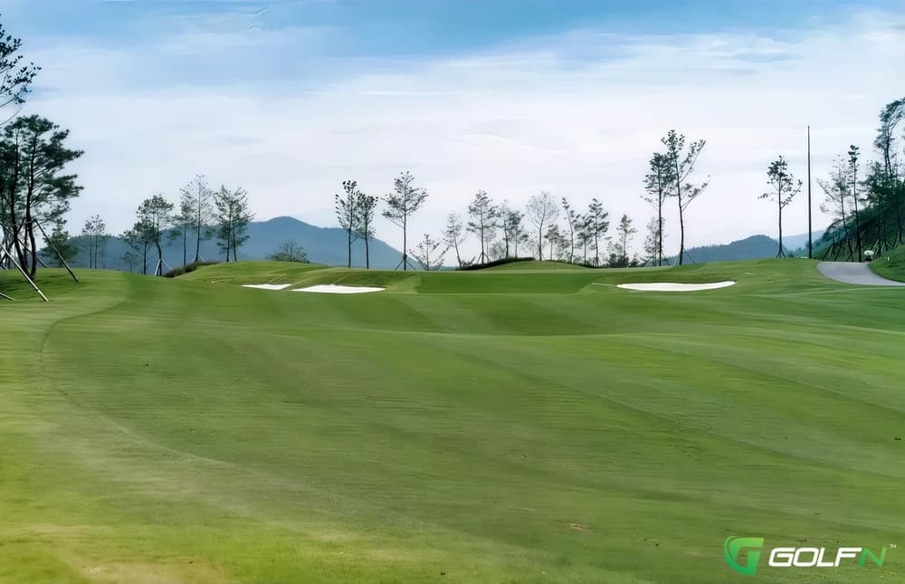 Valley - Ocean Beach Golf & Resort in Yeongdeok-gun, Gyeongsangbugdo β resort, 27-hole golf course
