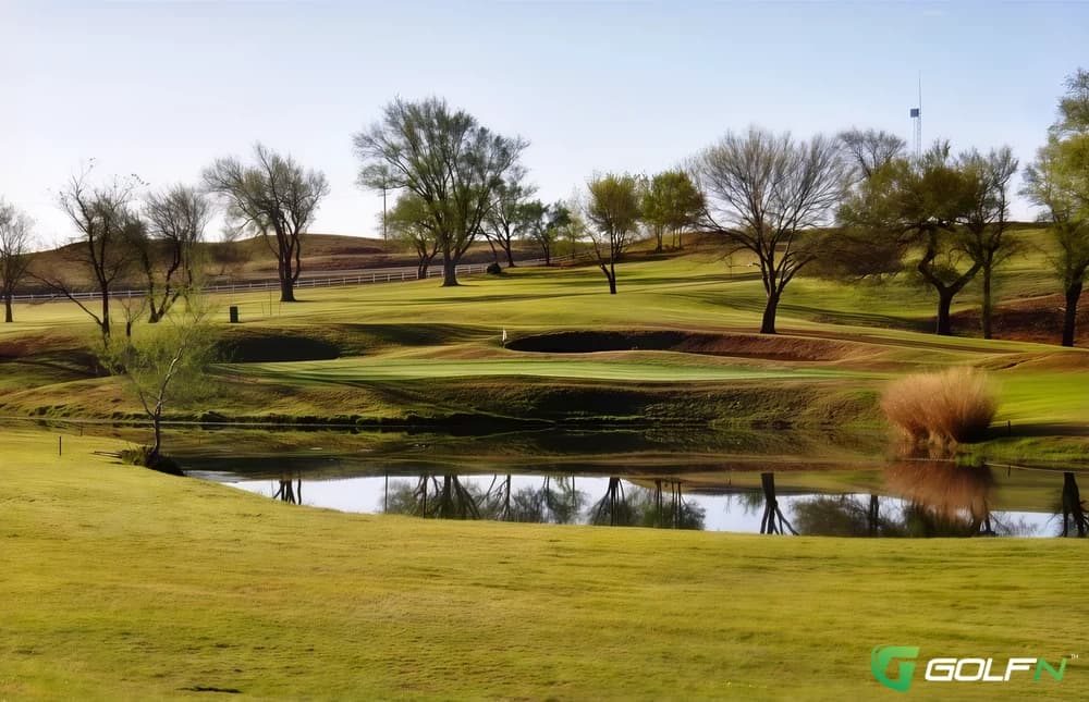 Elk City Golf & Country Club in Elk City, Oklahoma — semi-private, 18-hole golf course, designed by Donald Sechrest