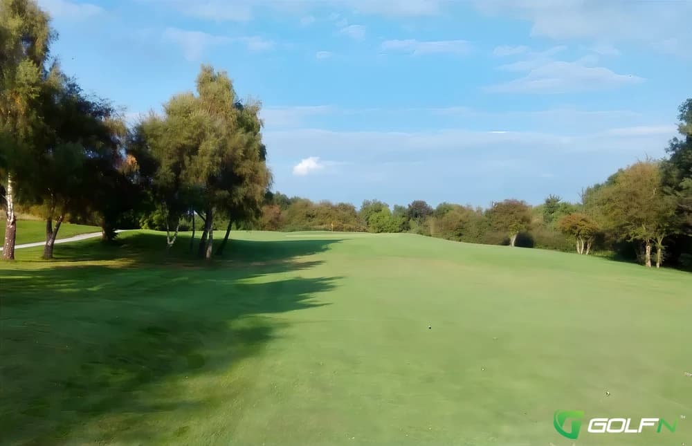 Llanymynech Golf Club in Nr.Oswestry, England — private, 18-hole golf course