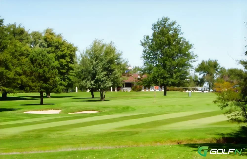 Emporia Municipal Golf Course in Emporia, Kansas — public, 18-hole golf course, designed by Frank Hummel
