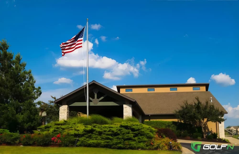 Falcon Lakes Golf Course in Basehor, Kansas — public, 18-hole golf course, designed by Jay Morrish (2002)