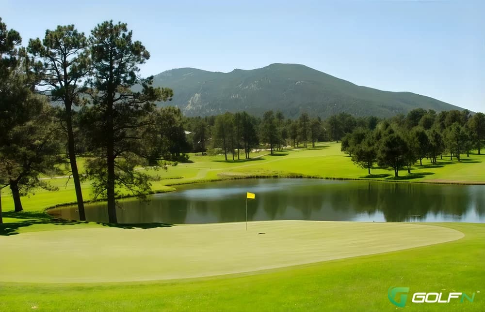 Hiwan Golf Club in Evergreen, Colorado — private, 18-hole golf course, designed by Press Maxwell (1962)
