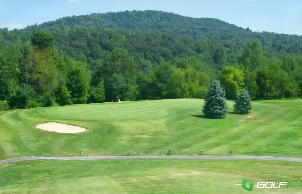 Windy Hills Golf Course in Greenwich, New York — public, 18-hole golf course, designed by Joe & Karen Kehn (1995)