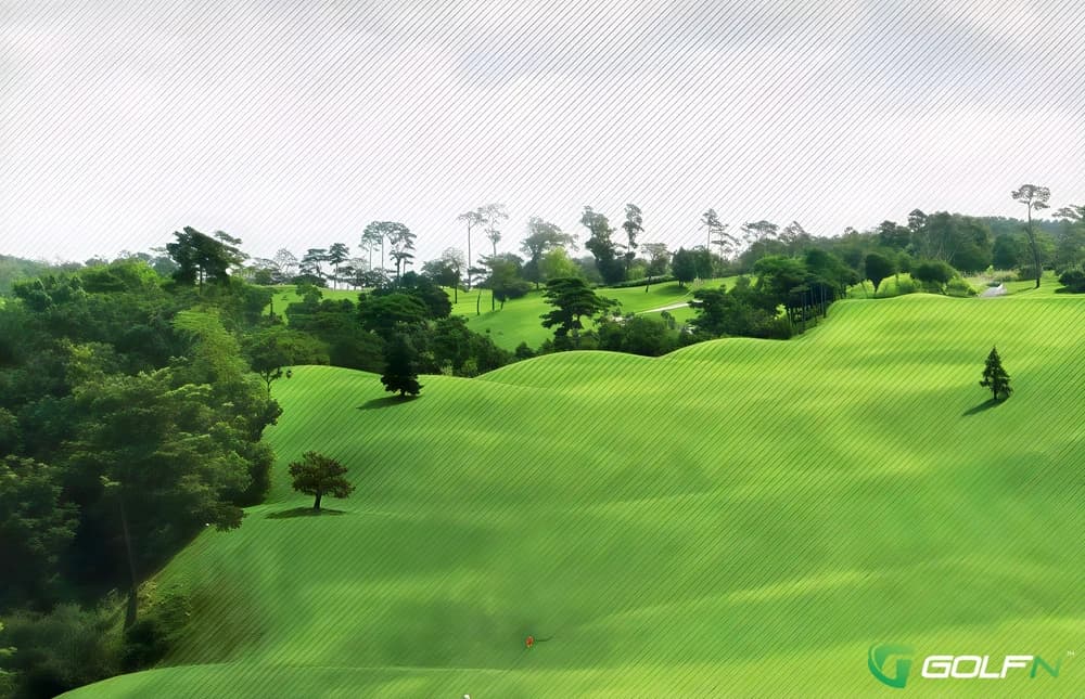 Hallim Yongin Country Club ~ Ruby in Yongin-si, Gyeonggido — private, 27-hole golf course, designed by Frank O'Down (2008)