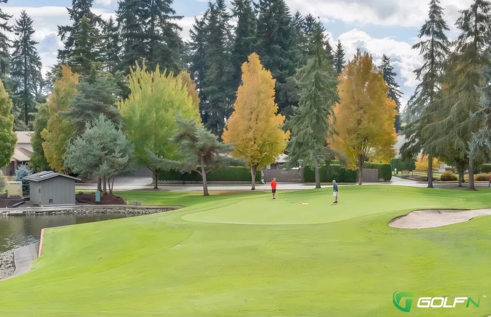 Summerfield Golf Course in Tigard, Oregon — semi-private, 9-hole golf course, designed by Ted Robinson, Sr. (1973)
