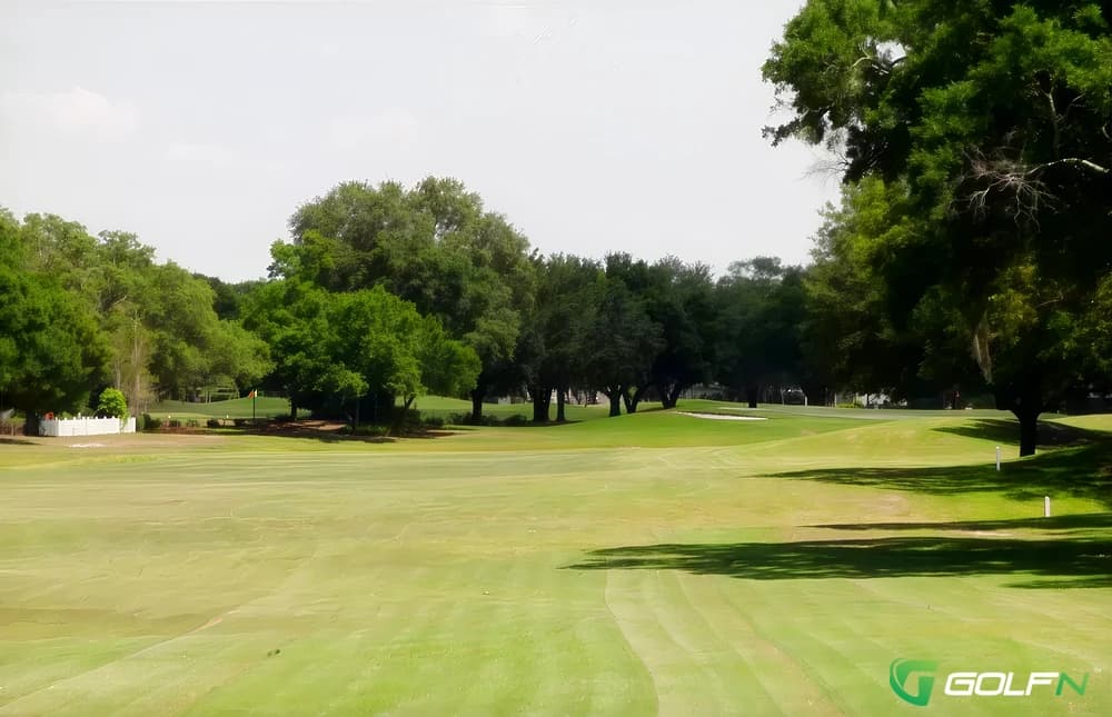 Babe Zaharias Golf Course in Tampa, Florida — public, 18-hole golf course, designed by Ron Garl (2004)
