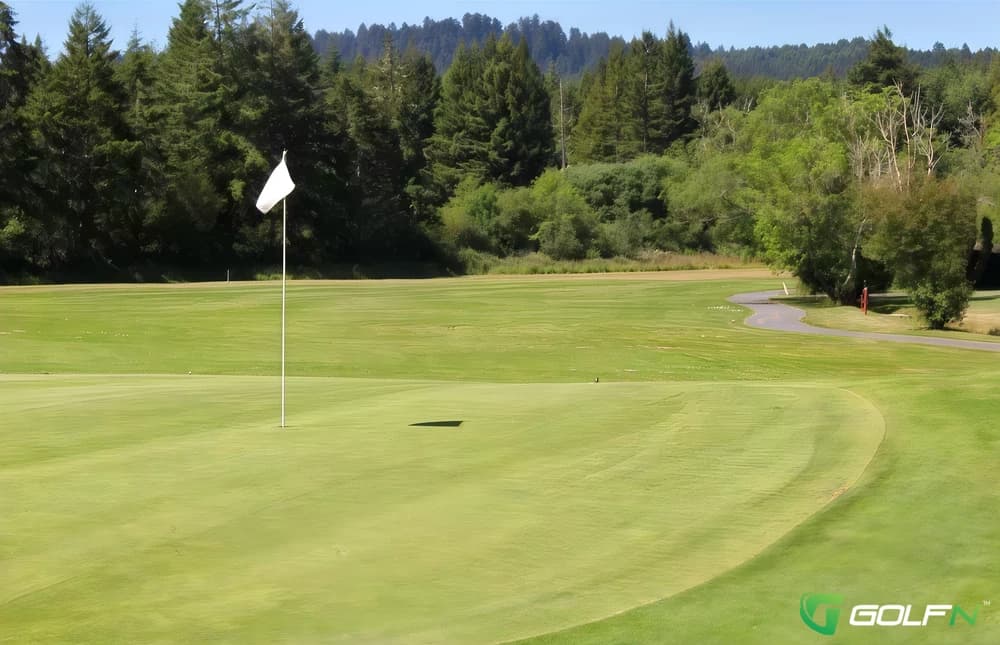 Del Norte Golf Club in Crescent City, California — semi-private, 18-hole golf course