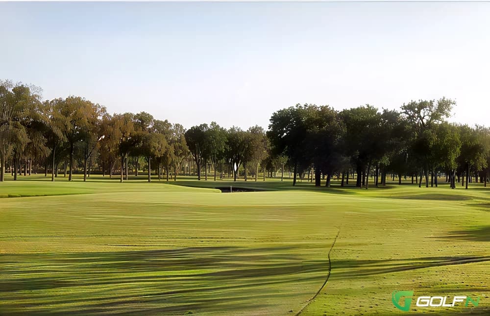 Grand Oaks Country Club in Grand Prairie, Texas — semi-private, 18-hole golf course, designed by Don January