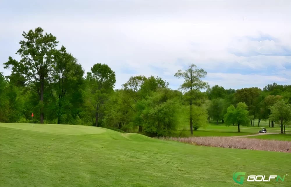 Manor Golf Club (Kingstone) in Uttoxeter, England — private, 18-hole golf course, designed by Joe Nipolitan