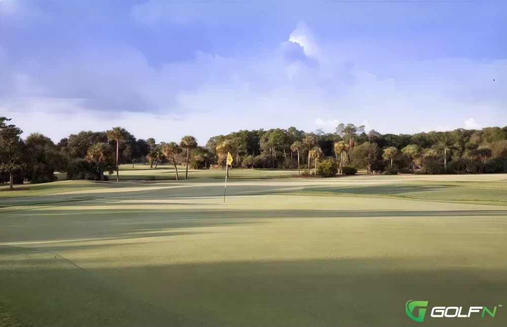 Hole In The Wall Golf Club in Naples, Florida — private, 18-hole golf course, designed by Dick Wilson (1957)