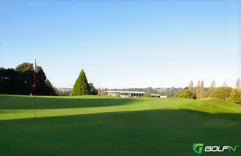 Devonport Golf Club in Devonport, Tasmania β public, 18-hole golf course
