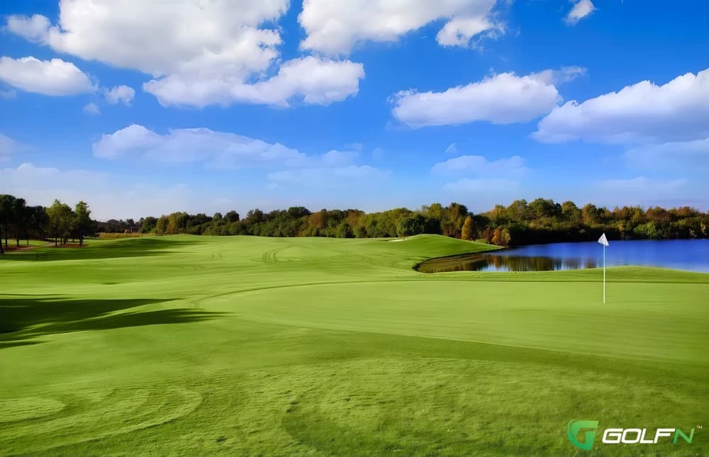 The Club Renaissance in Sun City Center, Florida — semi-private, 18-hole golf course, designed by Chip Powell (2002)