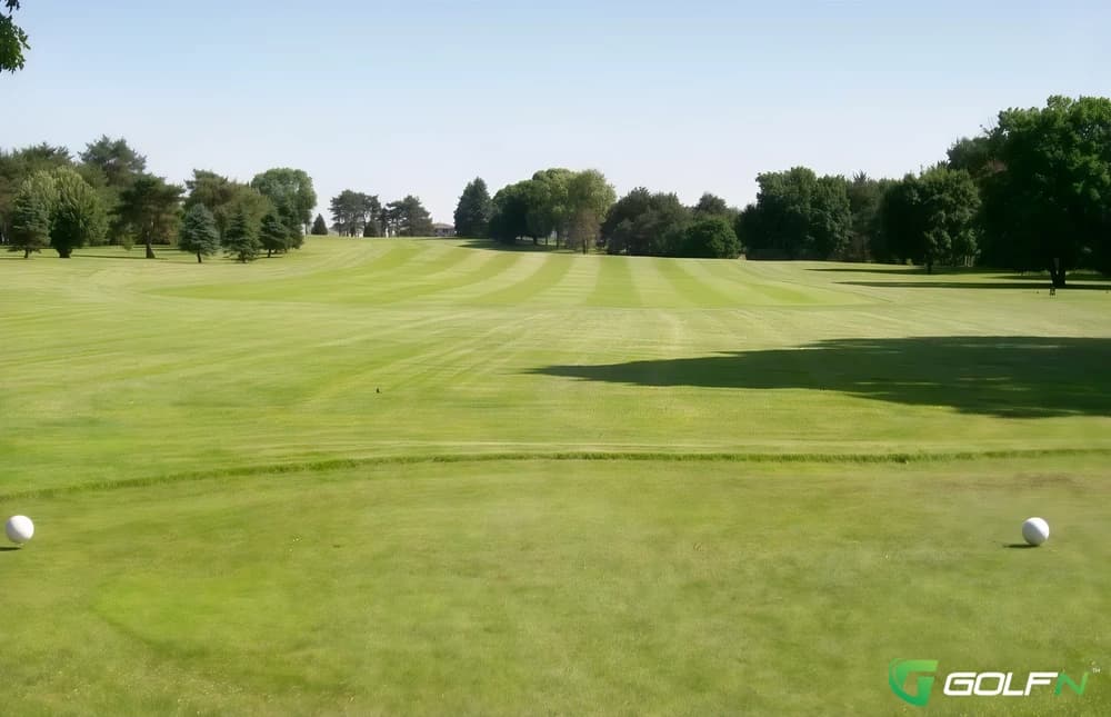 Fawn Creek Country Club in Anamosa, Iowa — semi-private, 9-hole golf course, designed by Gordon Cunningham