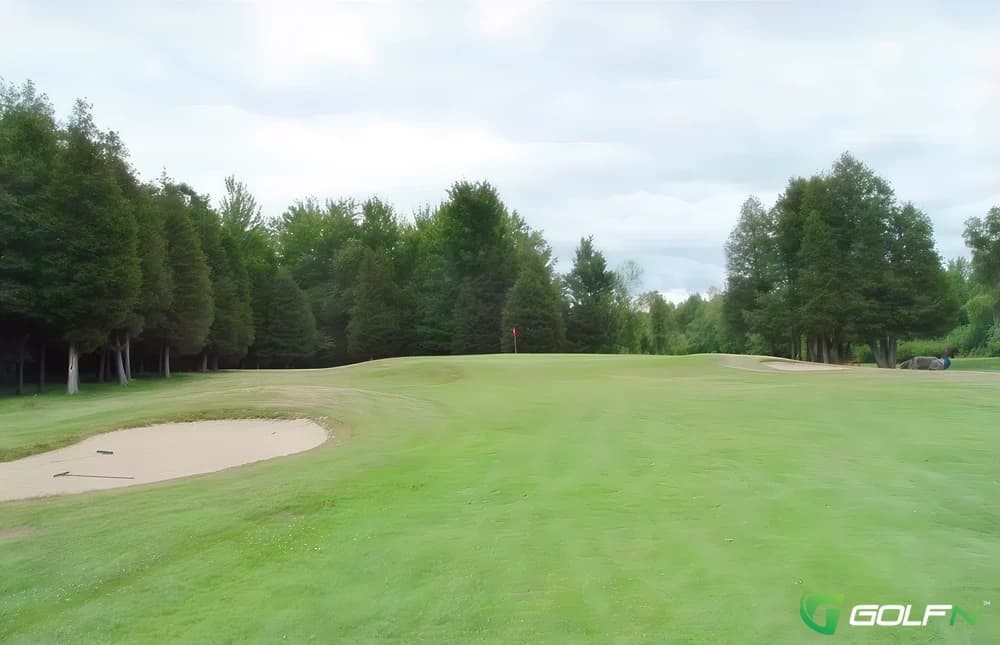 Trout River Club De Golf in Elgin, Quebec — semi-private, 9-hole golf course