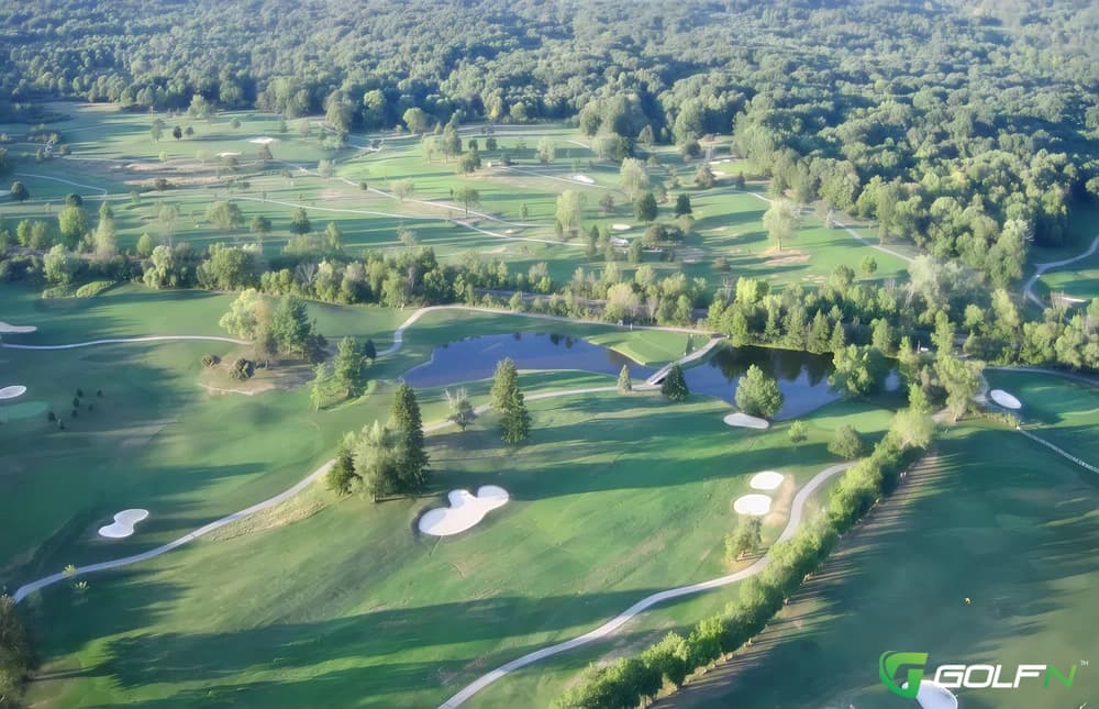Grantwood Golf Course in Solon, Ohio — public, 18-hole golf course, designed by Grant Wilson