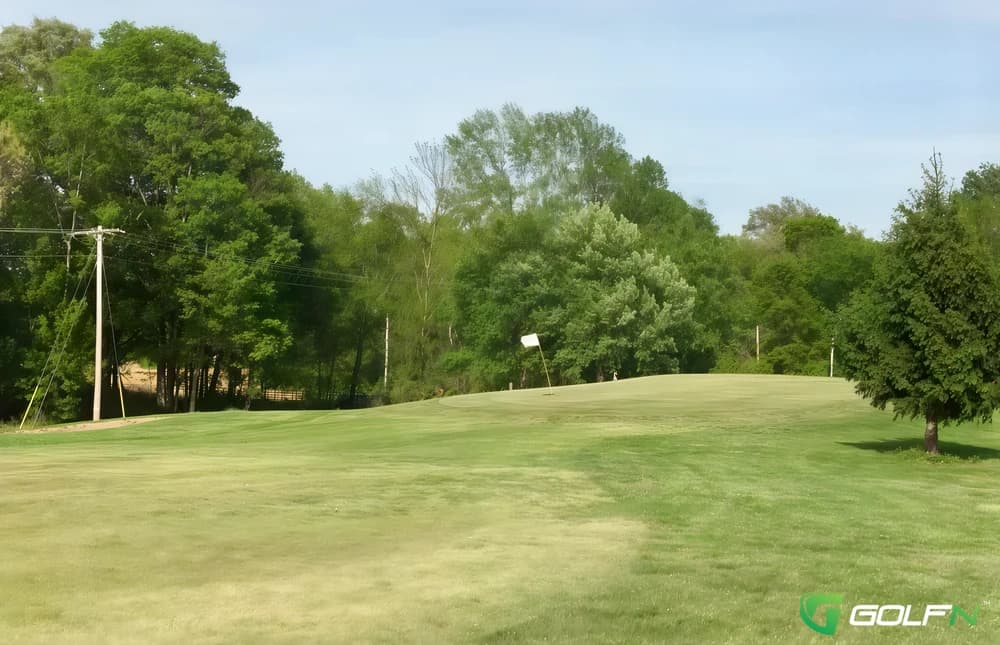North County Country Club in Red Bud, Illinois — semi-private, 9-hole golf course, designed by Clete Idoux