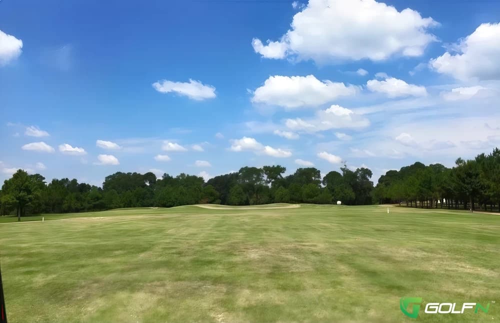 Oak Lake Golf Course in Clinton, Louisiana — public, 9-hole golf course
