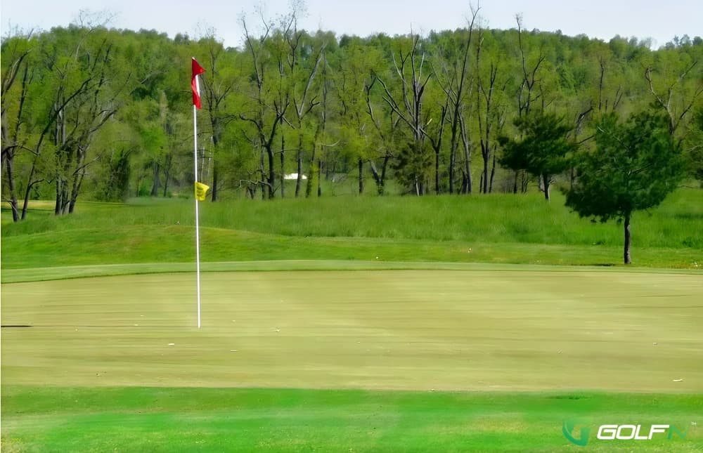 Honey Creek Golf Club in Boone, Iowa — public, 18-hole golf course, designed by Brad Benz (2003)