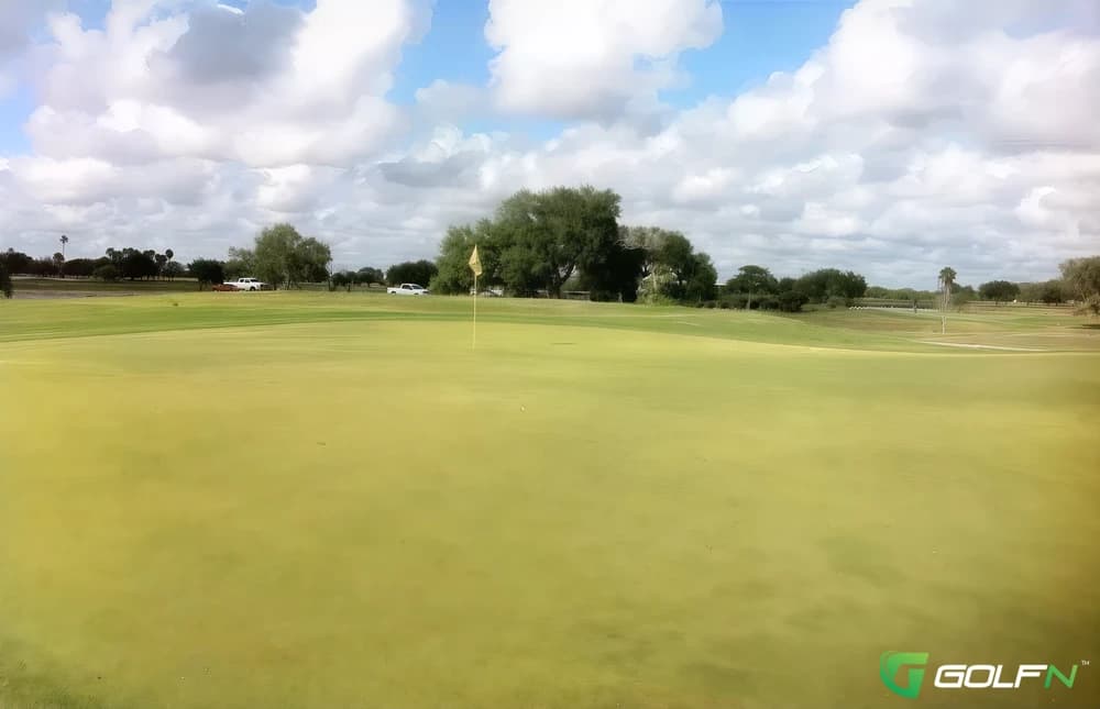 L. E. Ramey Golf Course in Kingsville, Texas — public, 18-hole golf course