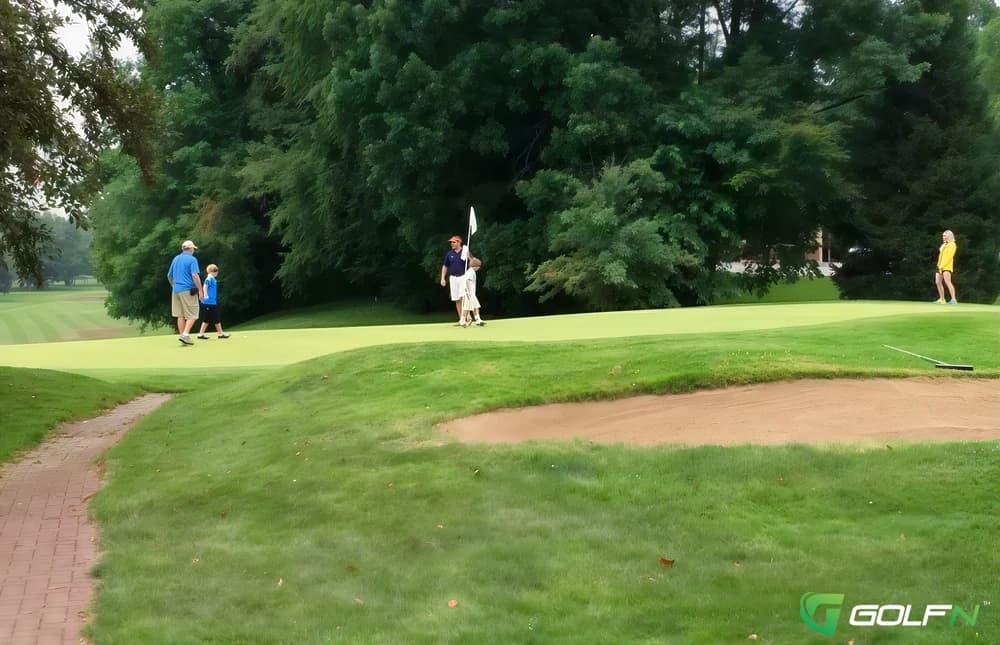 Forest Park Golf Course in Noblesville, Indiana — public, 18-hole golf course, designed by Bill Newcomb