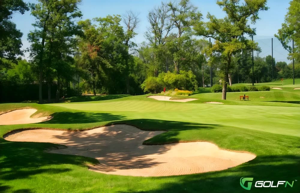 Red - Northmoor Country Club in Highland Park, Illinois — private, 27-hole golf course, designed by Donald Ross (1921)