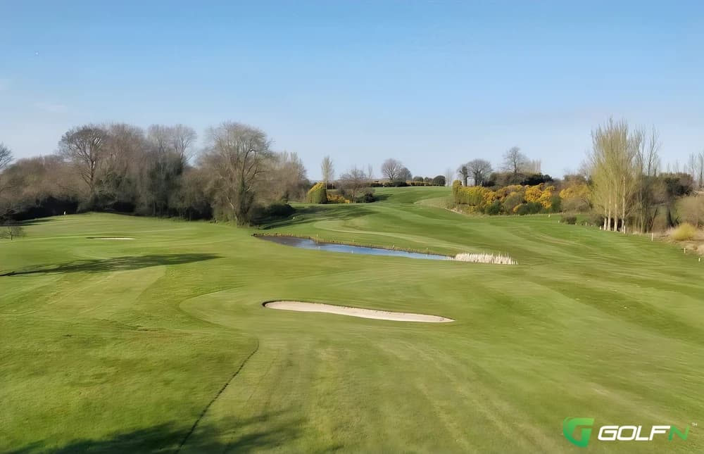 Mayobridge Golf Club in Mayobridge, Mayo — private, 18-hole golf course