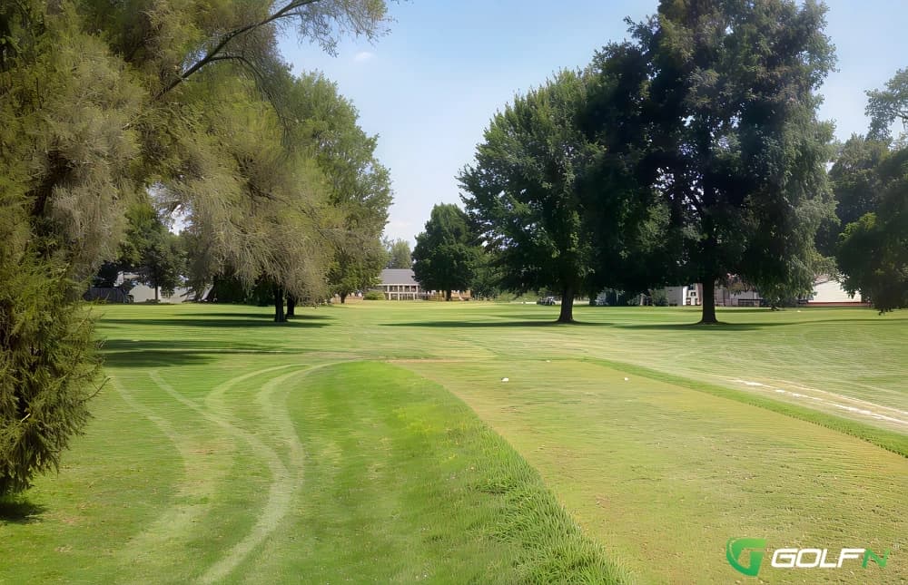 Elks Club 2120 in Rochester, Indiana — public, 18-hole golf course