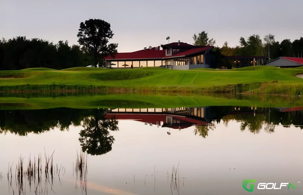 Oak - Links At Quarry Oaks in Steinbach, Manitoba — public, 27-hole golf course, designed by Les Furber Design (1991)