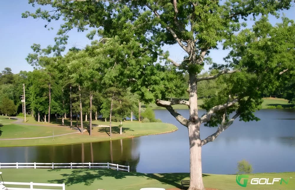 Asheboro Country Club in Asheboro, North Carolina — semi-private, 18-hole golf course, designed by Jim Bivins (1997)