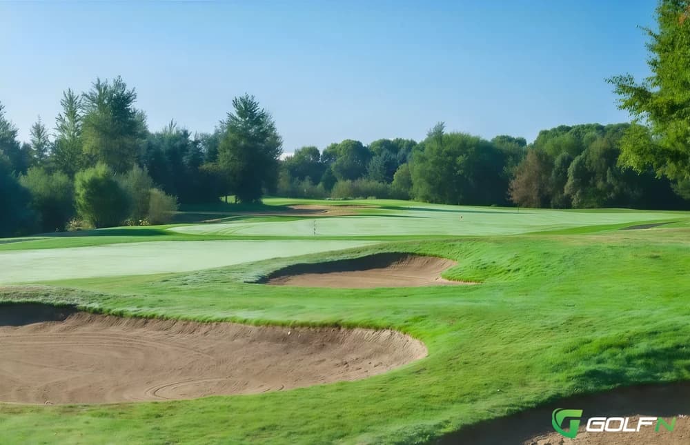Coyote Creek - Willows Run Golf Club in Redmond, Washington — public, 36-hole golf course, designed by Ted Locke (1999)